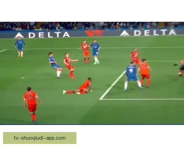 波卒埃洛与阿达维联激战成平两队实力旗鼓相当分析